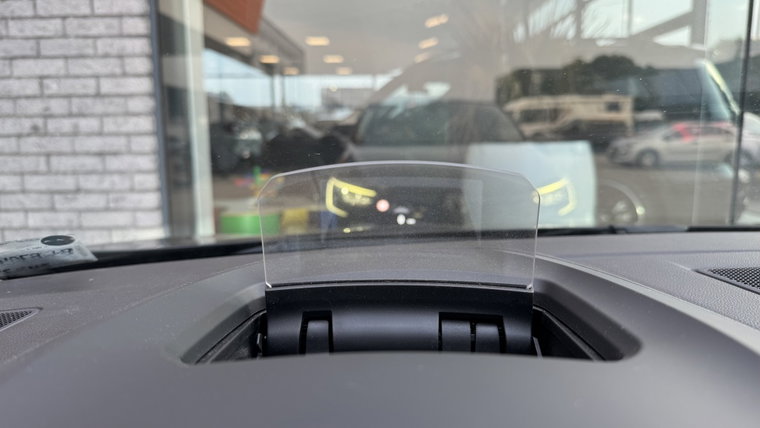 Vehicle Image 22