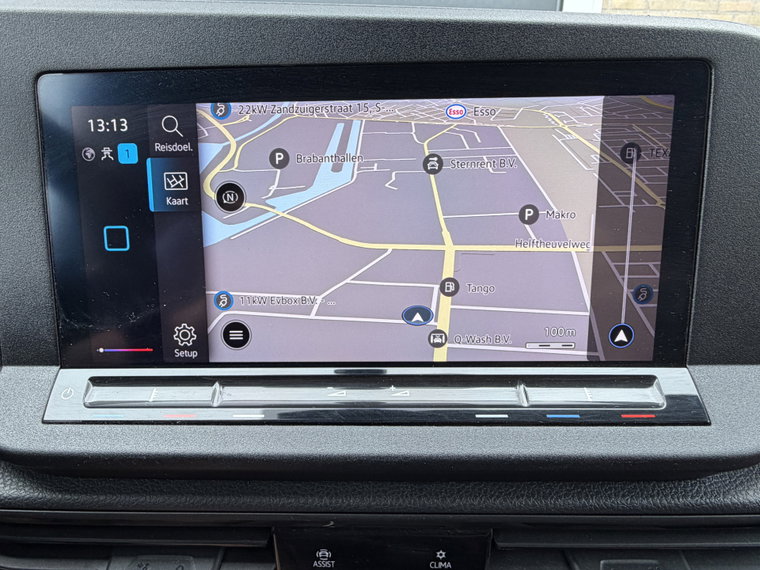 Vehicle Image 22