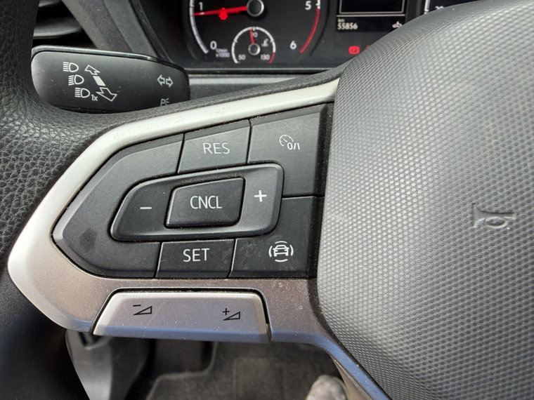 Vehicle Image 42