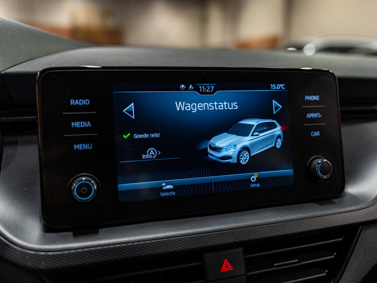 Vehicle Image 35