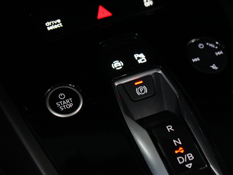 Vehicle Image 41