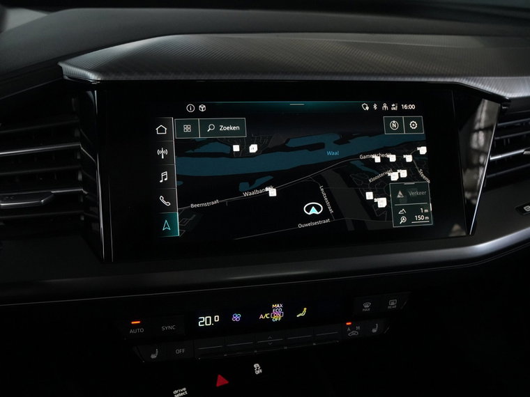 Vehicle Image 45