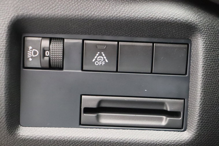 Vehicle Image 33