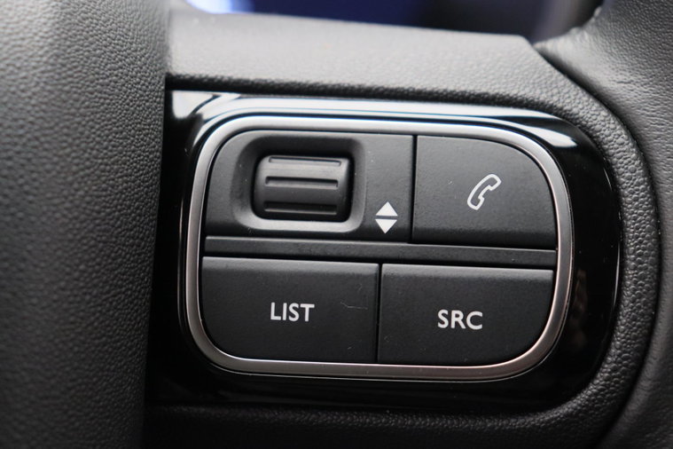 Vehicle Image 40