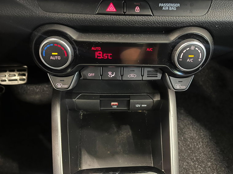 Vehicle Image 24