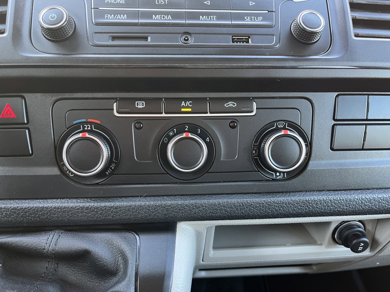 Vehicle Image 40