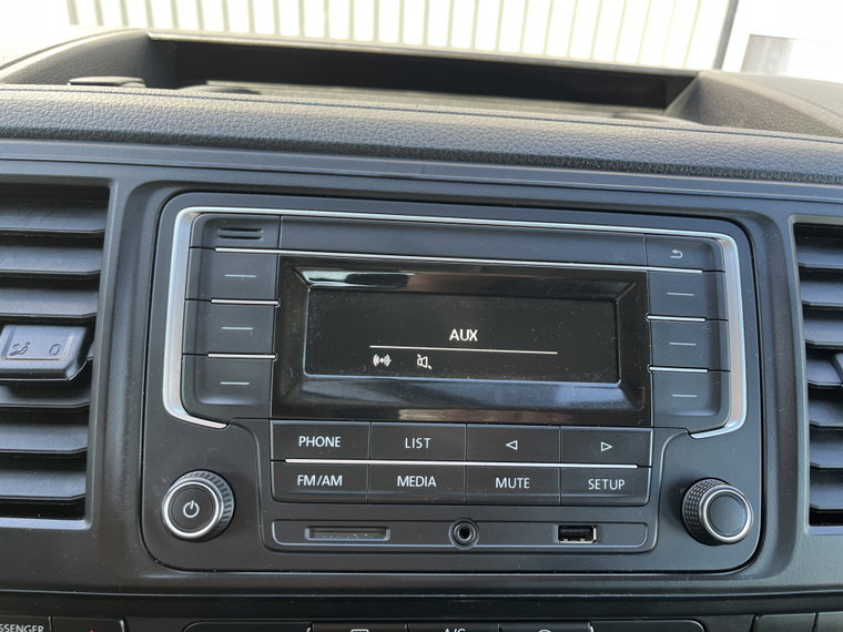Vehicle Image 45