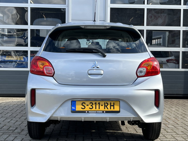 Vehicle Image 28