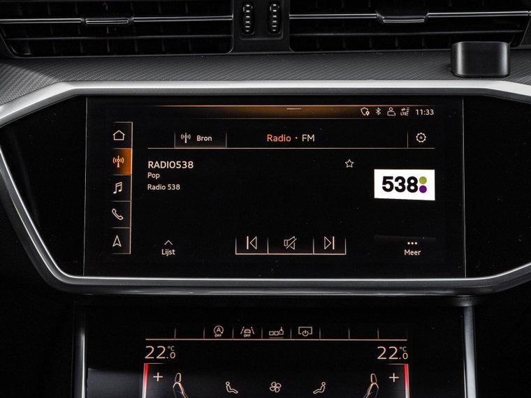 Vehicle Image 23