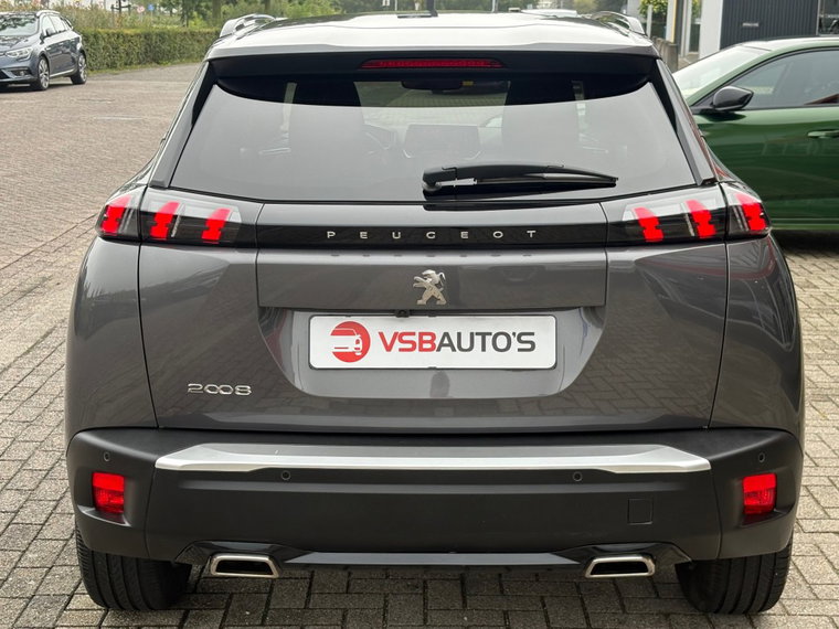 Vehicle Image 24