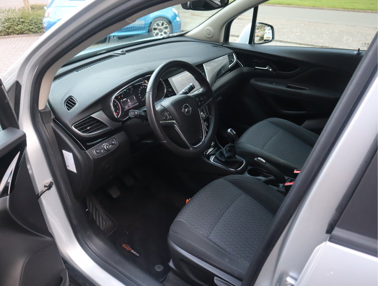 Vehicle Image 23