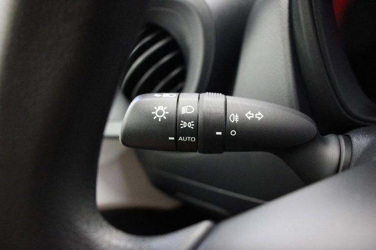 Vehicle Image 24