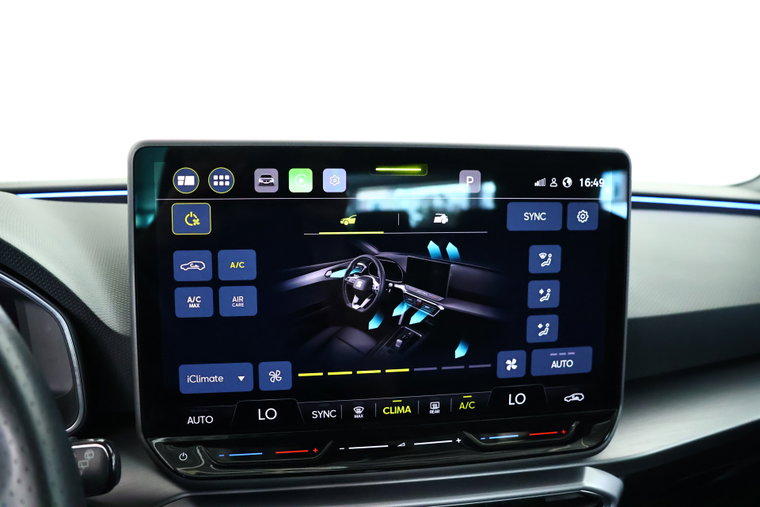 Vehicle Image 30