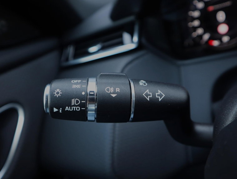 Vehicle Image 23