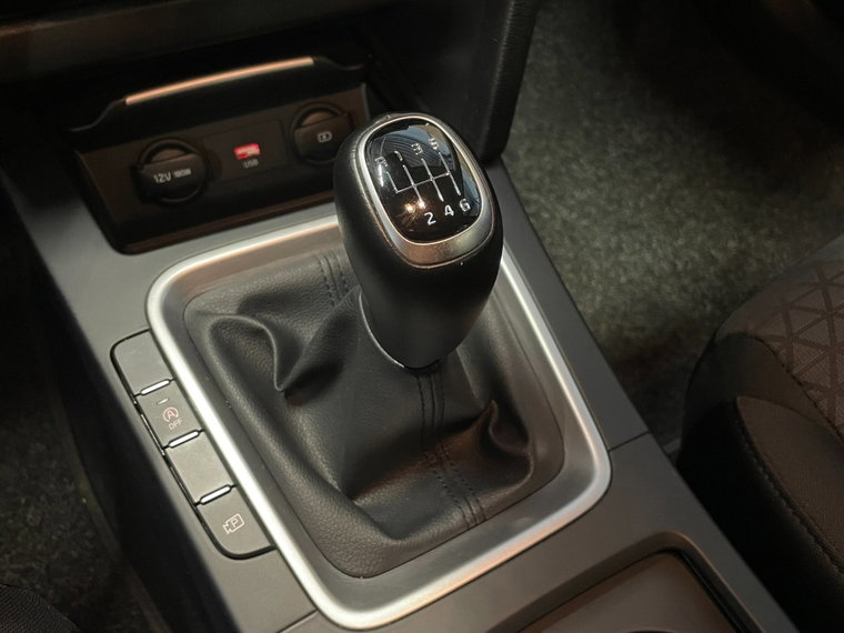 Vehicle Image 41