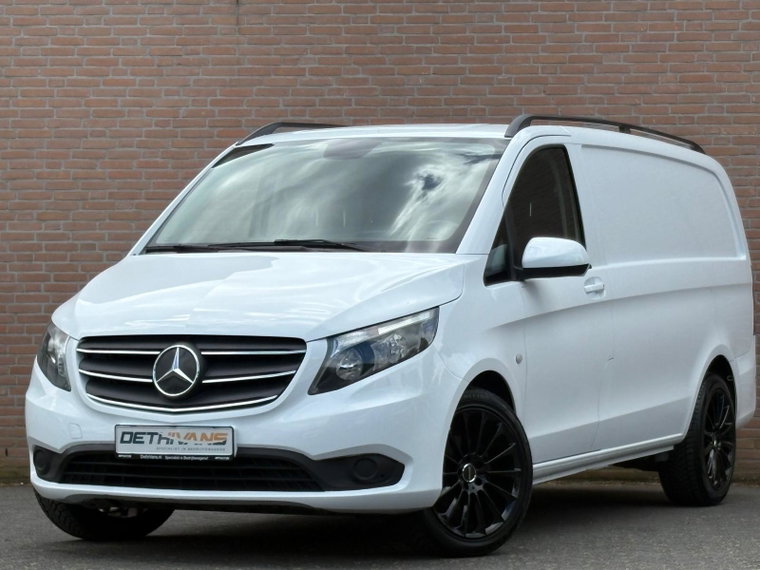 Vehicle Image 28