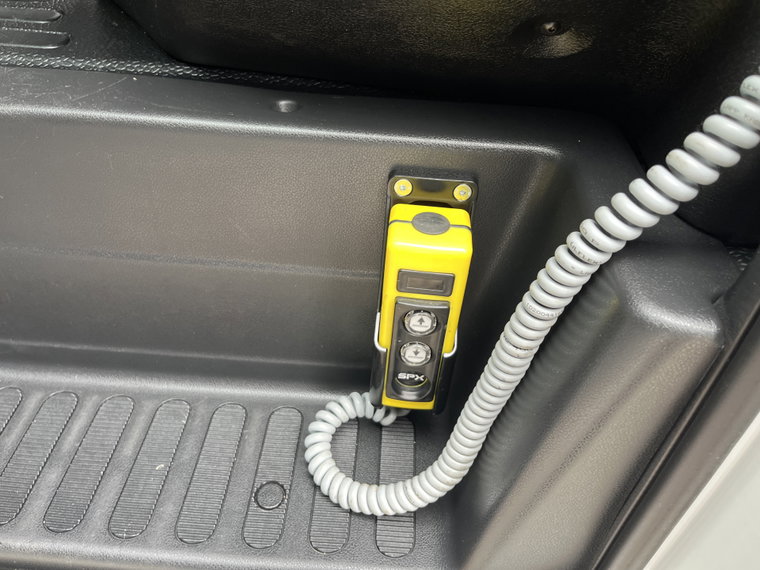 Vehicle Image 38