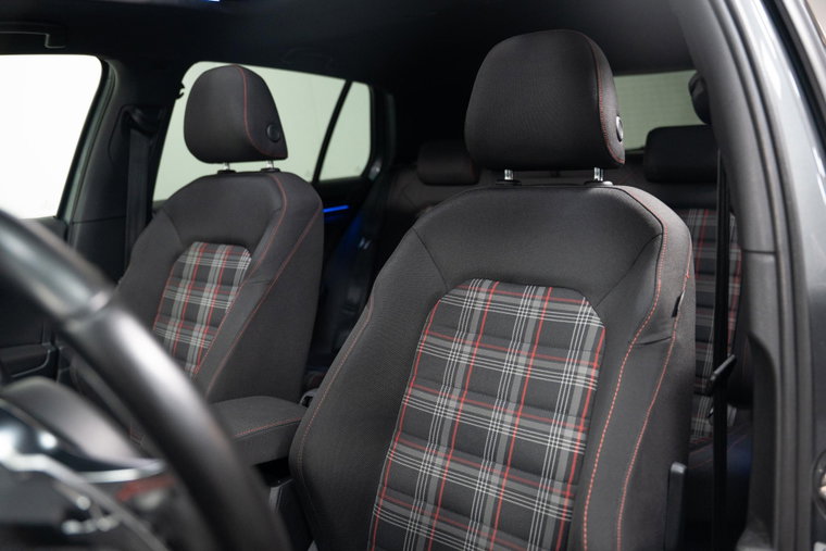 Vehicle Image 31