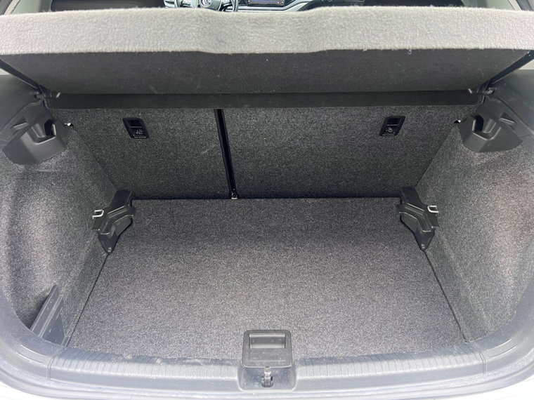 Vehicle Image 41