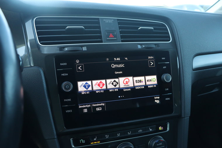 Vehicle Image 21