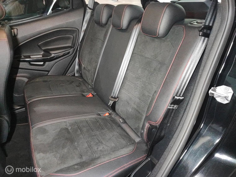 Vehicle Image 33