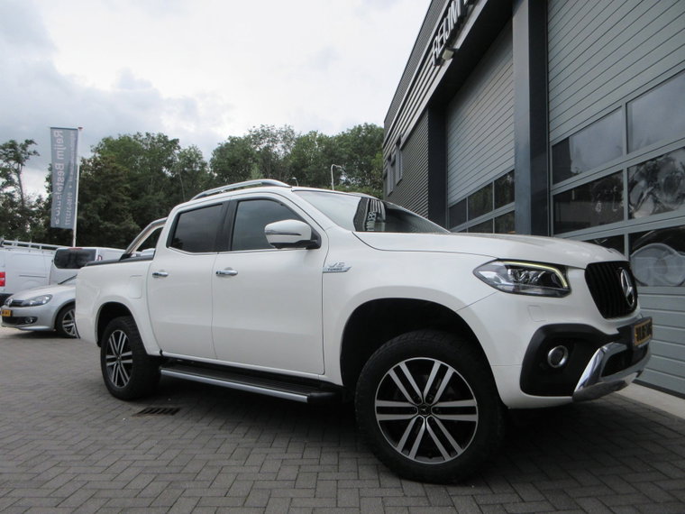 Vehicle Image 28