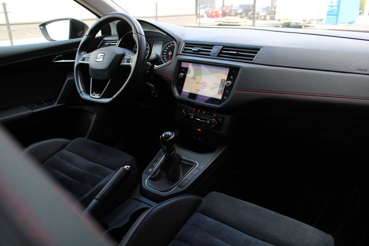 Vehicle Image 18