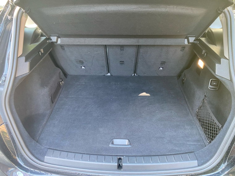 Vehicle Image 40