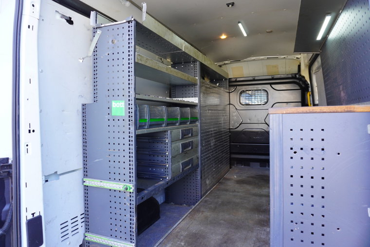 Vehicle Image 10
