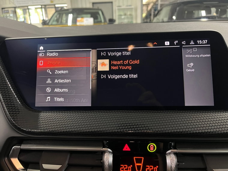 Vehicle Image 36