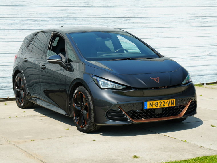 Vehicle Image 30