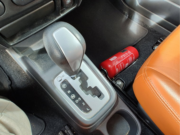 Vehicle Image 13