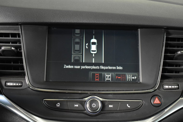 Vehicle Image 35