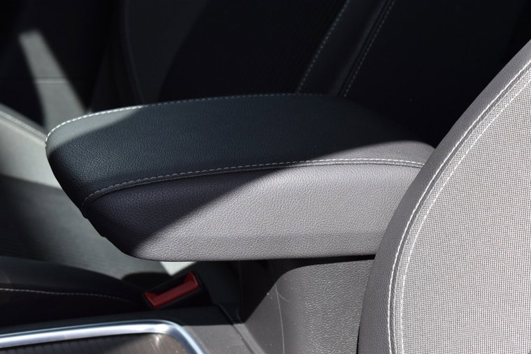 Vehicle Image 40