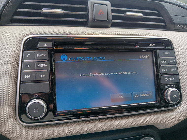 Vehicle Image 32