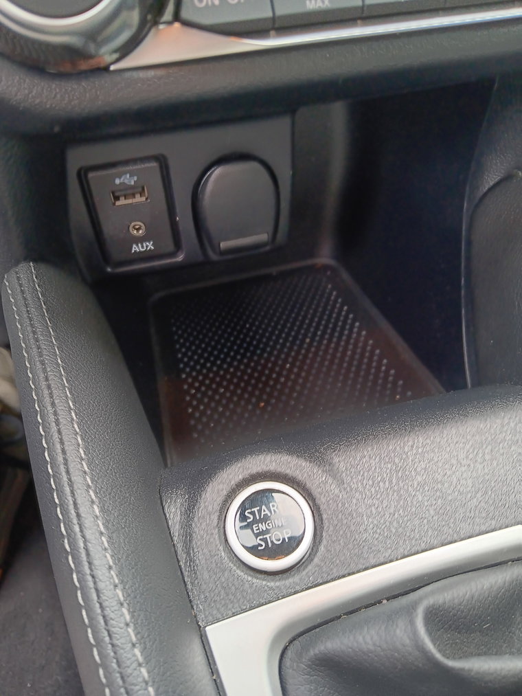 Vehicle Image 35