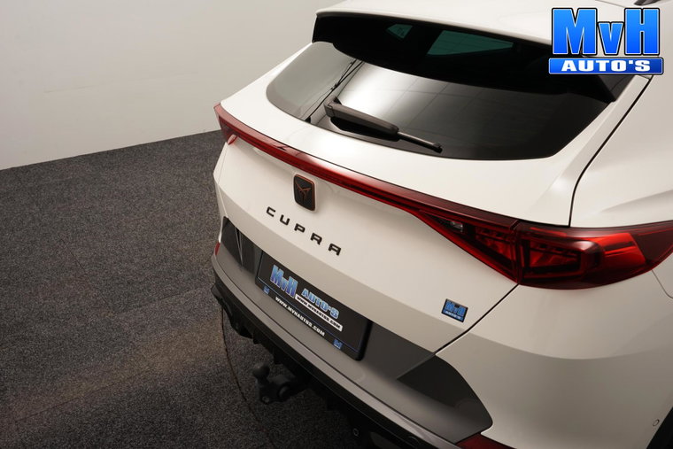 Vehicle Image 38