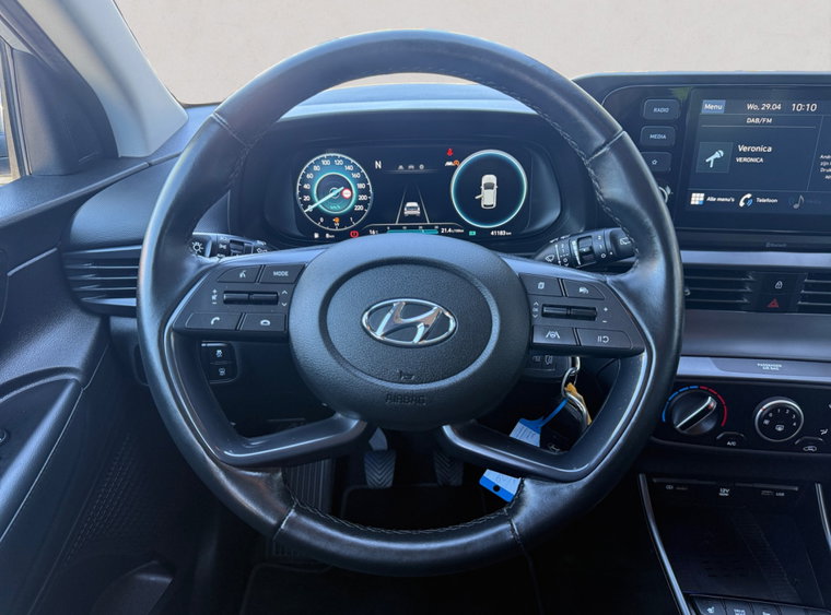 Vehicle Image 36