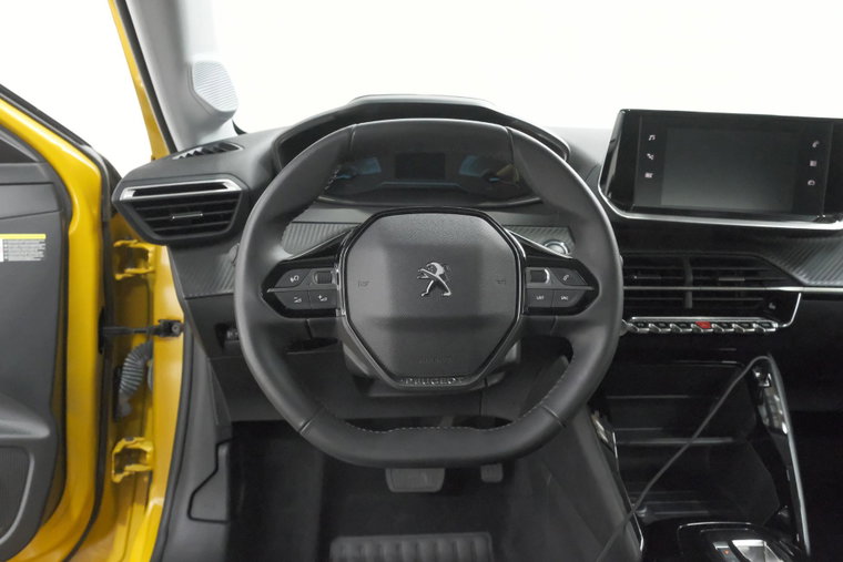 Vehicle Image 26