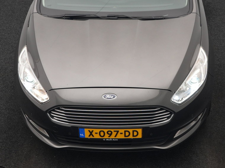 Vehicle Image 36