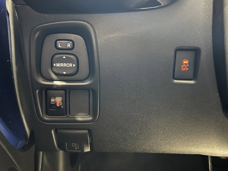 Vehicle Image 28