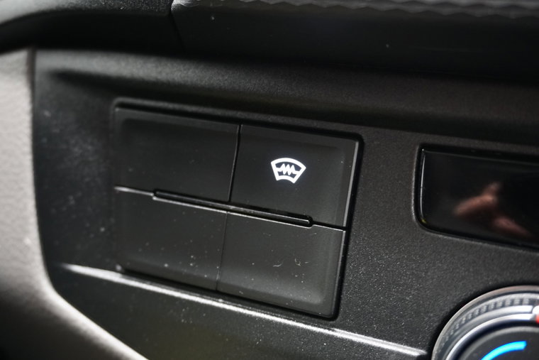 Vehicle Image 19