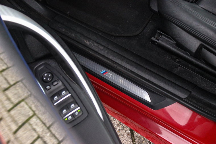 Vehicle Image 33