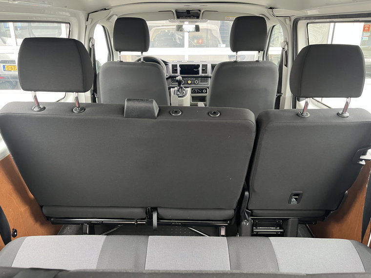 Vehicle Image 28