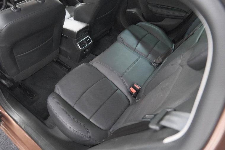 Vehicle Image 31