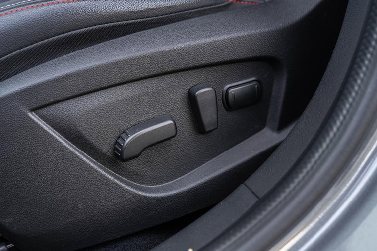 Vehicle Image 22
