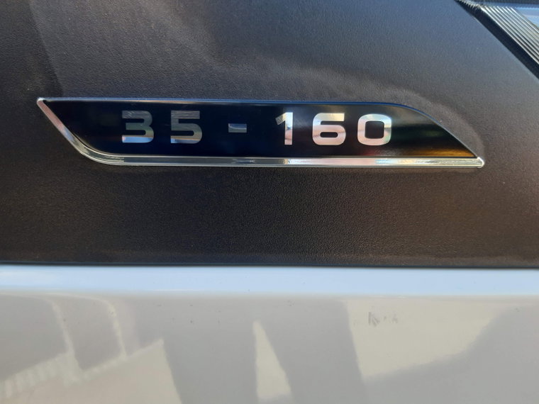 Vehicle Image 24