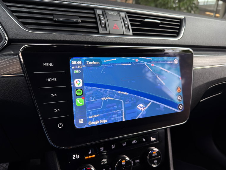 Vehicle Image 30