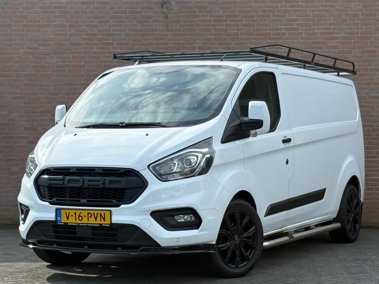 Vehicle Image 26