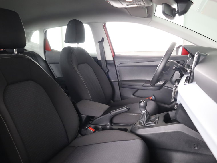 Vehicle Image 21